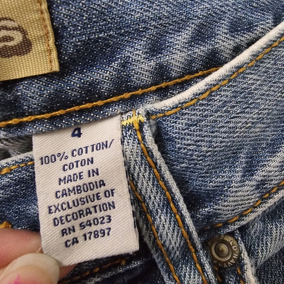 Old Navy Ultra Low Waist Denim Shorts (size 4) - Picture 8 of 12